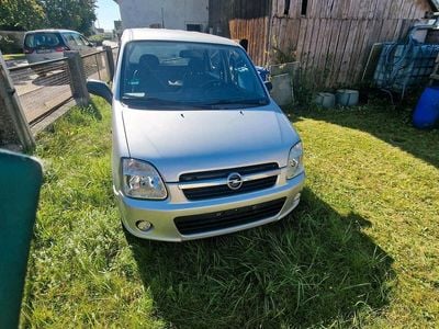 Opel Agila