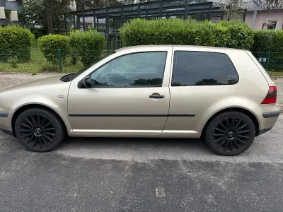 Gebraucht VW Golf IV 75 PS (55 kW) 2001 Andere farben Kleinwagen