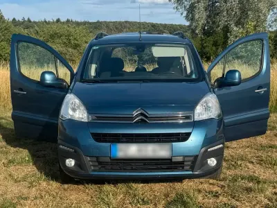 Gebraucht Citroën Berlingo 100 PS (73 kW) 2016 Blau Van / Kleinbus