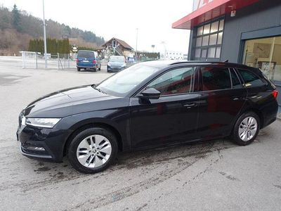 Gebraucht Skoda Octavia Ambition 116 PS (85 kW) 2022 Schwarz Kombi