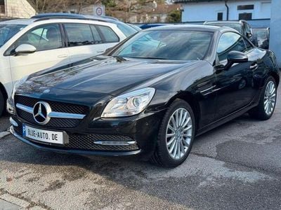 Second-hand Mercedes SLK200 184 CP (135 kW) 2013 Negru Cabrio