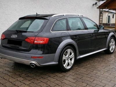 Gebraucht Audi A4 Allroad Comfort 239 PS (175 kW) 2010 Schwarz Kombi