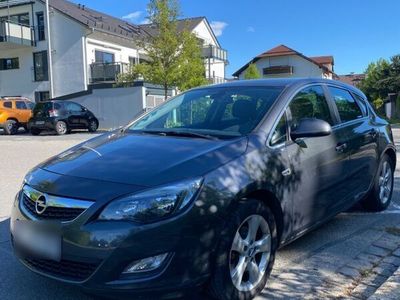 gebraucht Opel Astra 2.0 CDTI