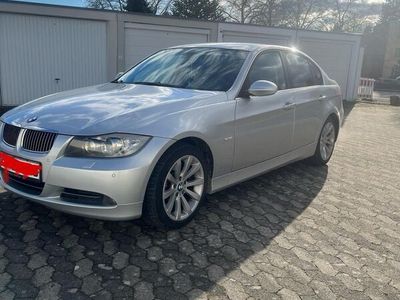 gebraucht BMW 330 E90 i