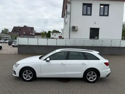 Gebraucht Audi A4 Basis 163 PS (119 kW) 2021 Weiß Kombi