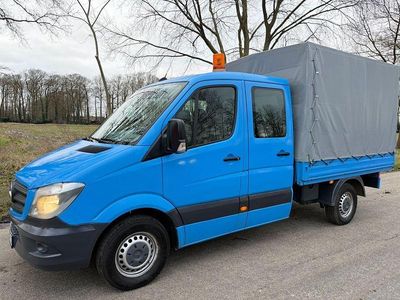 Gebraucht Mercedes Sprinter 163 PS (119 kW) 2015 Blau Van
