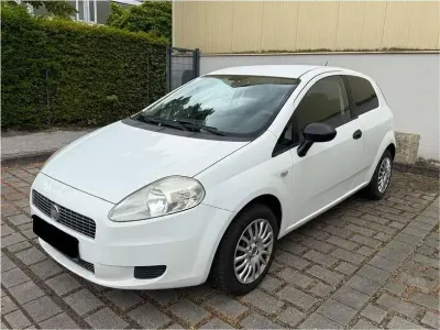 Gebraucht Fiat Punto 65 PS (47 kW) 2009 Kleinwagen