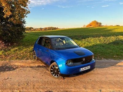 Honda e