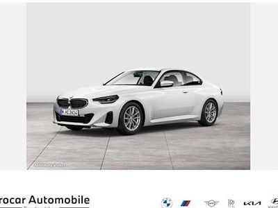 Weiß Gebraucht 2023 BMW 220 Shadowline Coupé | 31.610 € (Superpreis)