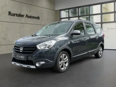 Gebraucht Dacia Lodgy Stepway 116 PS (85 kW) 2016 Grau Van / Kleinbus