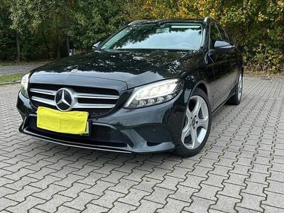Schwarz Gebraucht 2019 Mercedes C220 Avantgarde Kombi | 24.900 € (Guter Preis)