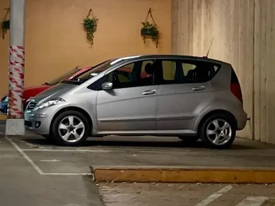 Gebraucht Mercedes A170 116 PS (85 kW) 2004 Silber Kleinwagen
