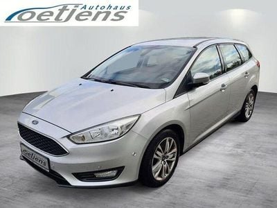 Silber Gebraucht 2016 Ford Focus Trend Kombi | 5.980 € (Guter Preis)
