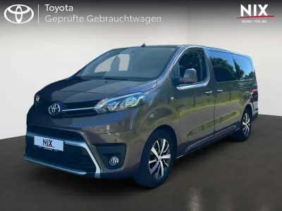 Gebraucht Toyota Proace Verso Comfort 177 PS (130 kW) 2021 Barriquebraun metallic Kombi