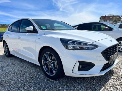 gebraucht Ford Focus Lim. ST-Line*Navi*1. Hand*LED*RFK*