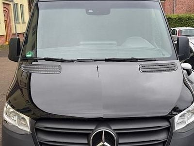 Gebraucht Mercedes Sprinter 170 PS (125 kW) 2024 Schwarz Van