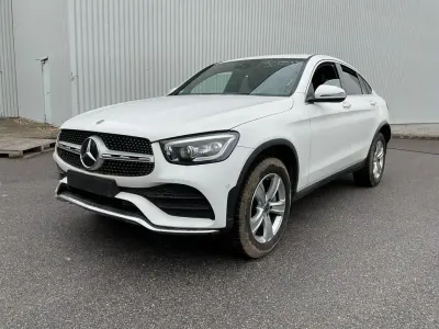 Gebraucht Mercedes GLC300 AMG line 211 PS (155 kW) 2021 Weiß SUV