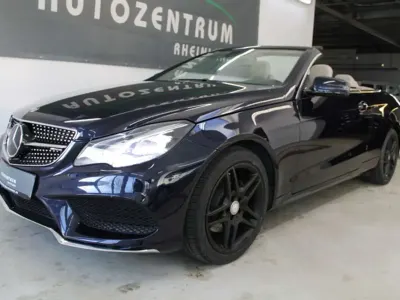 Gebraucht Mercedes E400 AMG 333 PS (244 kW) 2014 Blau Cabrio
