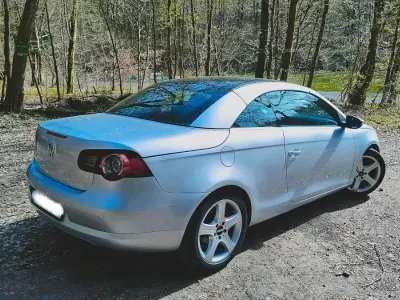 Gebraucht VW Golf VI 140 PS (102 kW) 2010 Silber Kleinwagen