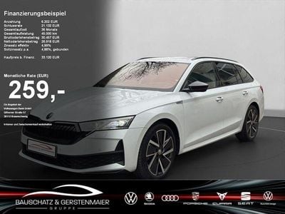 Moon weiss (weiss) Gebraucht 2024 Skoda Octavia SportLine Kombi | 33.120 € (Etwas zu teuer)
