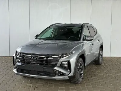 Neu Hyundai Tucson Comfort 215 PS (158 kW) 2026 Shimmering silver SUV