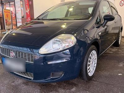 Gebraucht Fiat Punto 79 PS (58 kW) 2009 Blau Kleinwagen