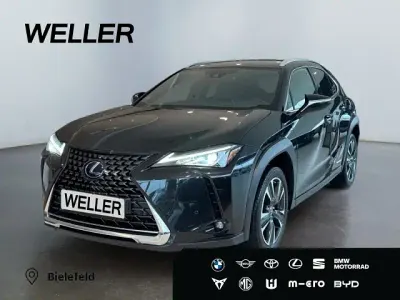 Second-hand Lexus UX 250h 184 CP (135 kW) 2022 Negru SUV