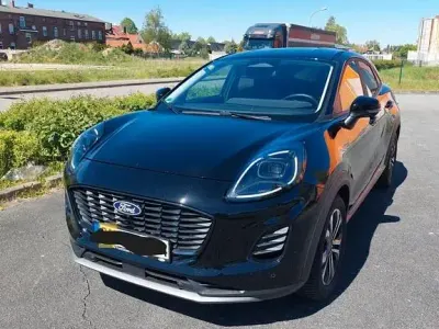 Gebraucht Ford Puma Titanium 125 PS (91 kW) 2024 Schwarz SUV