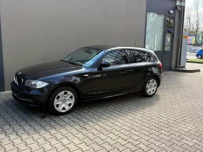 Second-hand BMW 118 143 CP (105 kW) 2010 Negru Hatchback