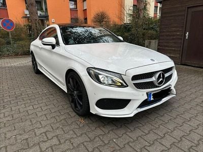 Gebraucht Mercedes C250 AMG line 211 PS (155 kW) 2017 Weiß Coupé