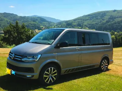 Gebraucht VW Multivan 150 PS (110 kW) 2016 Beige Van / Kleinbus