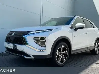 Gebraucht Mitsubishi Eclipse Cross Plus 188 PS (138 kW) 2022 Andenweiss SUV