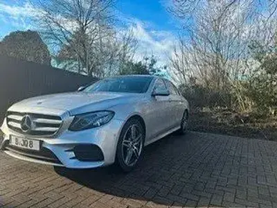 Gebraucht Mercedes E200 AMG line 184 PS (135 kW) 2018 Silber