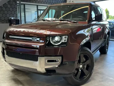 Gebraucht Land Rover Defender SE 400 PS (294 kW) 2022 Sedona red SUV