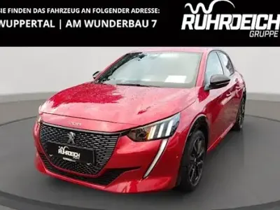 Gebraucht Peugeot 208 GT 131 PS (96 kW) 2023 Rot Kleinwagen