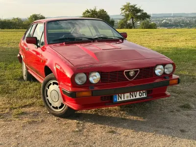Gebraucht Alfa Romeo GTV 158 PS (116 kW) 1982 Rot Coupé
