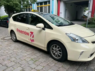 Gebraucht Toyota Prius+ 136 PS (100 kW) 2013 Van / Kleinbus