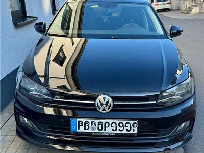 Gebraucht VW Polo Comfortline 95 PS (69 kW) 2018 Schwarz Kleinwagen