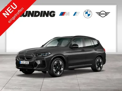 Gebraucht BMW iX3 M Sport 210 kW (286 PS) 2023 Grau SUV