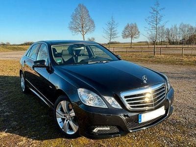 Gebraucht Mercedes E350 Avantgarde 231 PS (169 kW) 2009 Schwarz Limousine