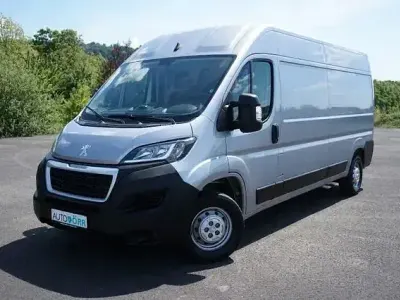 Gebraucht Peugeot Boxer Premium 165 PS (121 kW) 2022 Andere Van