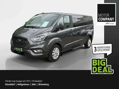 Gebraucht Ford Tourneo Titanium X 185 PS (136 kW) 2020 Grau Kombi