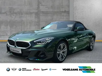 Gebraucht BMW Z4 Sport Line 197 PS (144 kW) 2025 Grün Cabrio