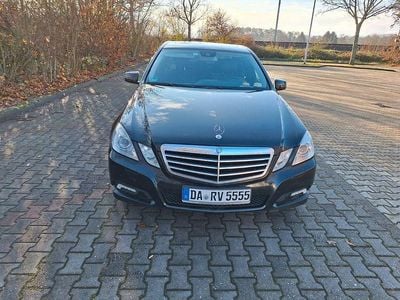 Mercedes E200