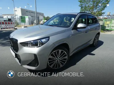 Gebraucht BMW X1 M Sport 204 PS (150 kW) 2023 Spacesilber SUV