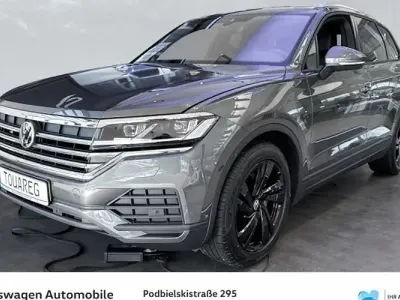 Neu VW Touareg 286 PS (210 kW) 2026 Grau SUV