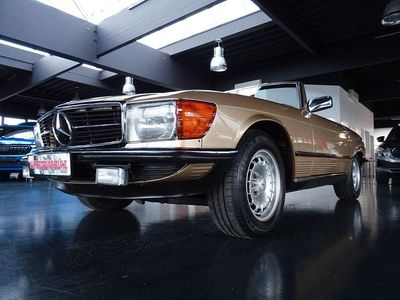 Usata Mercedes SL280 185 CV (136 kW) 1984 Oro Cabrio