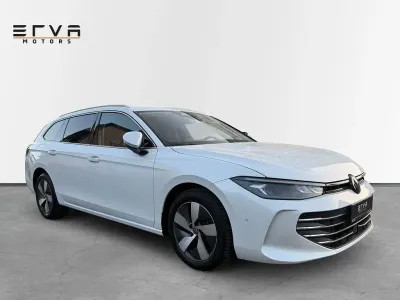 Gebraucht VW Passat Business 150 PS (110 kW) 2024 Oryxweiss Kombi