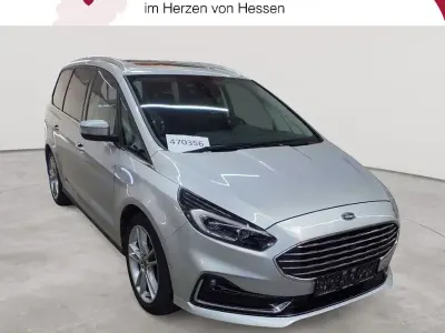 Gebraucht Ford Galaxy Titanium 190 PS (139 kW) 2022 Silber Van / Kleinbus