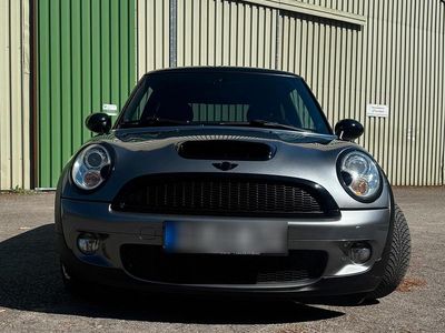 Usata Mini Cooper 185 CV (136 kW) 2010 Grigio Utilitaria